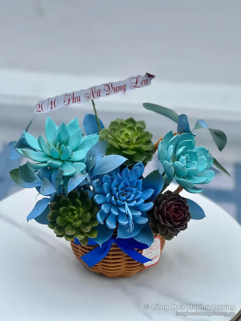 Giỏ Sen Đá Xanh Dương Mini Nơ Xanh